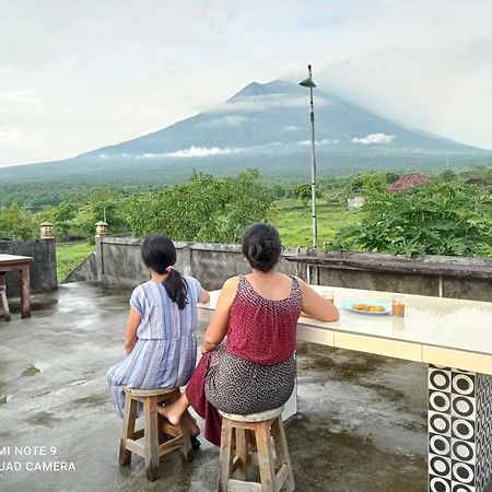 Khrisna Sunrise Homestay Tulamben Rum bild