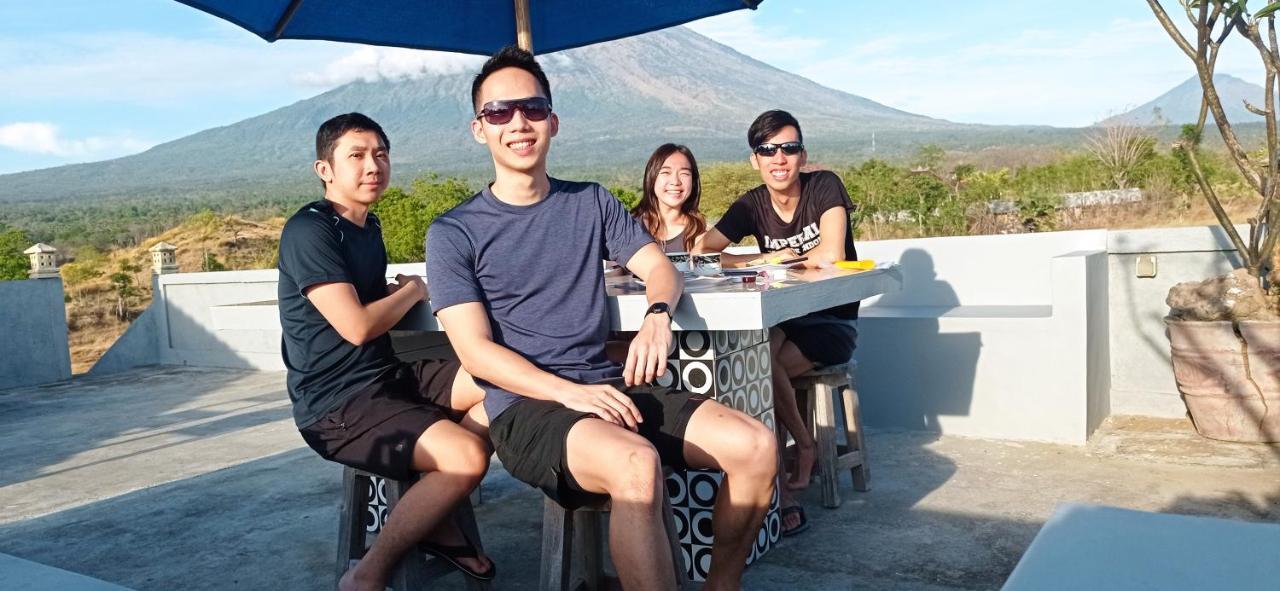 Khrisna Sunrise Homestay Tulamben Exteriör bild