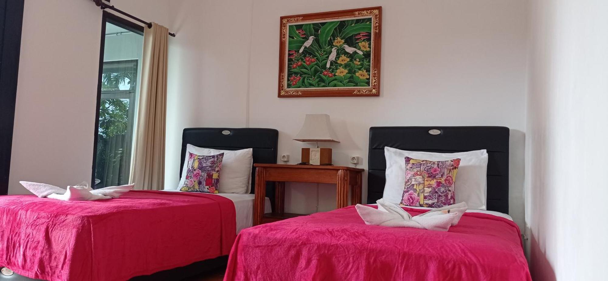 Khrisna Sunrise Homestay Tulamben Rum bild