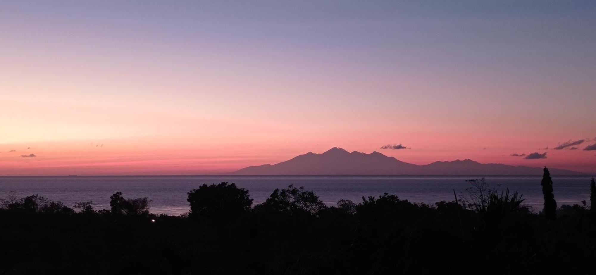 Khrisna Sunrise Homestay Tulamben Rum bild