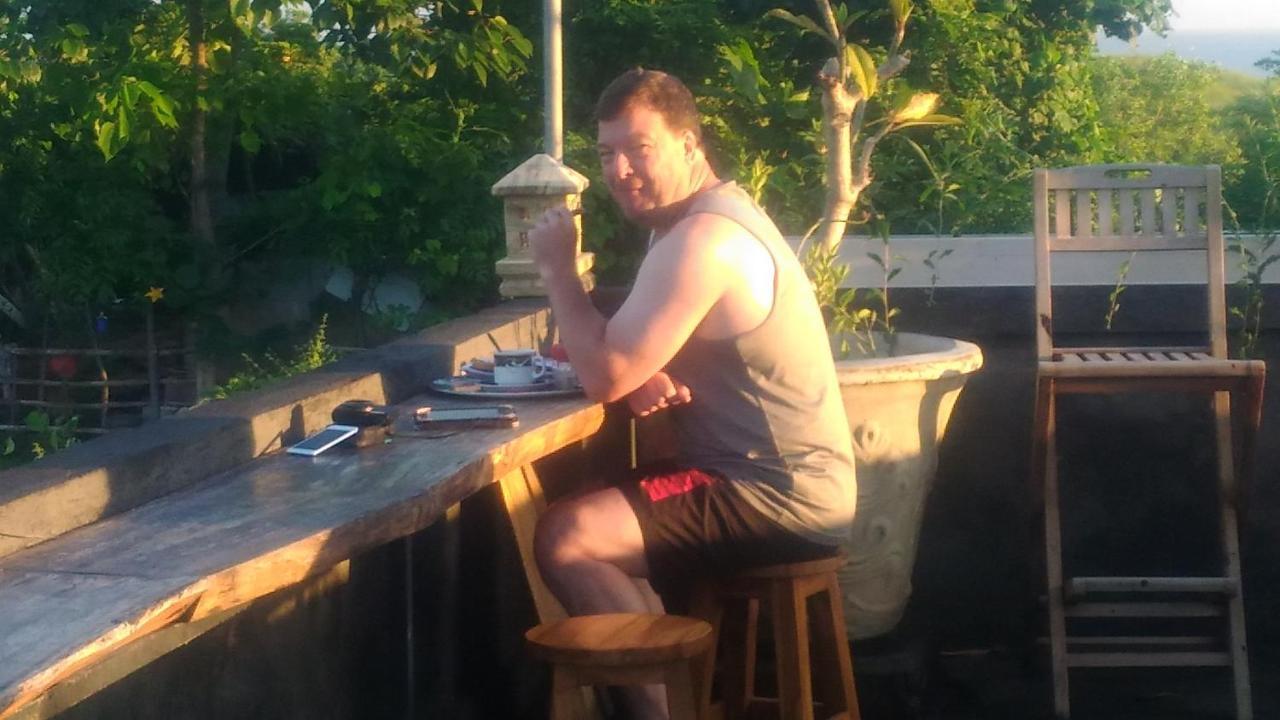 Khrisna Sunrise Homestay Tulamben Exteriör bild