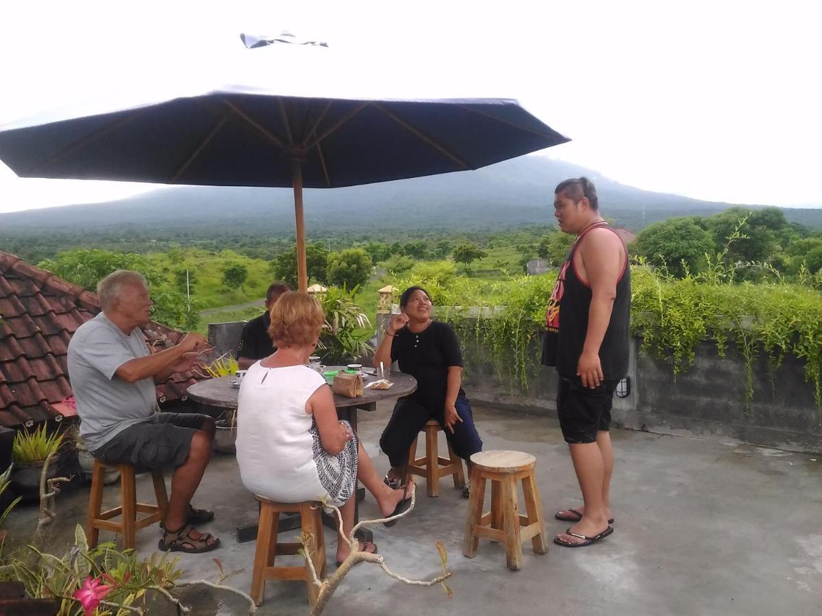 Khrisna Sunrise Homestay Tulamben Exteriör bild