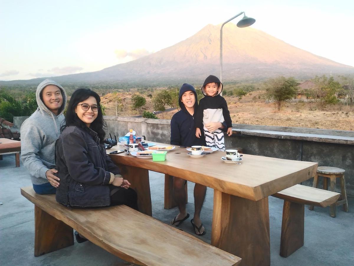 Khrisna Sunrise Homestay Tulamben Exteriör bild